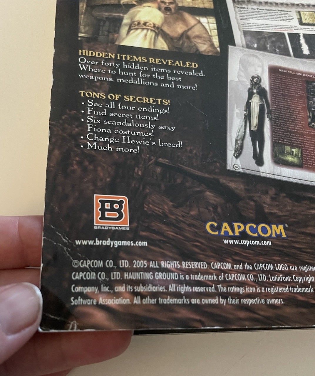 Haunting Ground Official Strategy Guide by BradyGames Staff (2005 Walkthrough