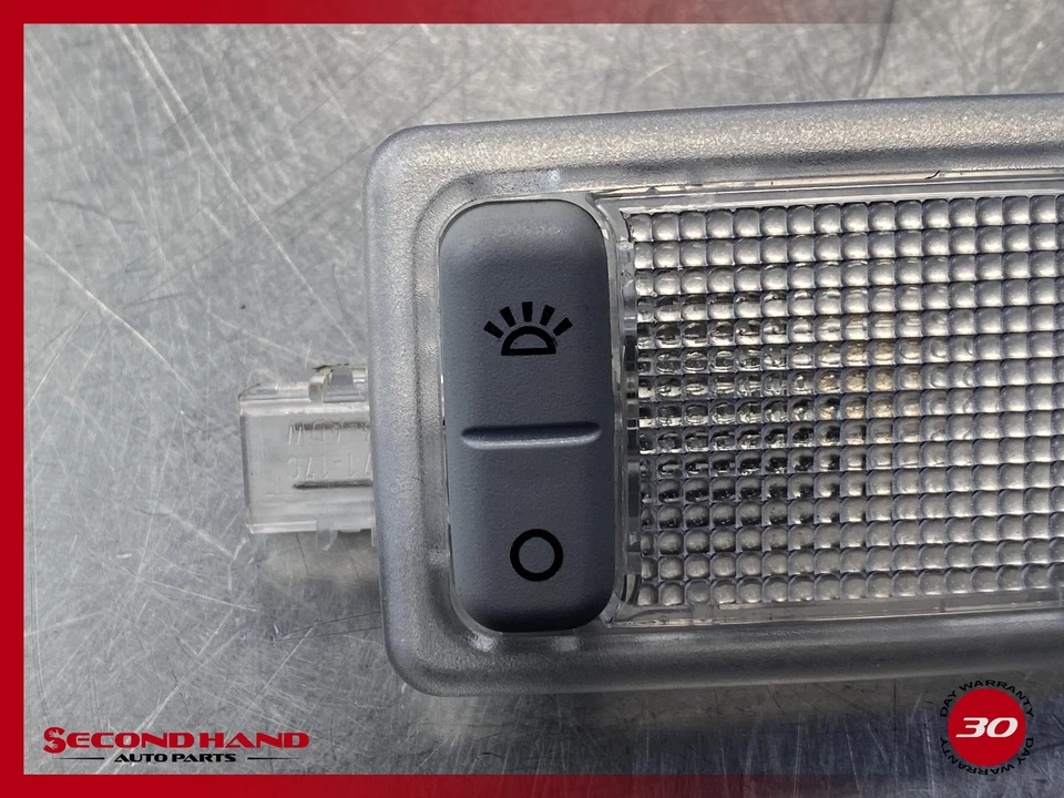 15-19 LAND ROVER DISCOVERY SPORT LUZ INTERIOR TRASERA LÁMPARA CORTESÍA OEM Foto 2 de 4