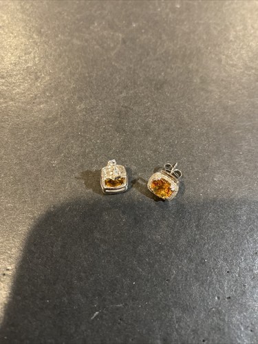 Hermosos aretes de oro blanco de 14K con diamantes citrinos - Imagen 5 de 8