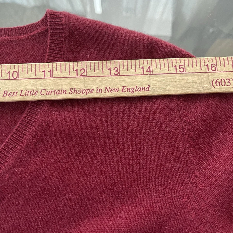 Suéter Jones New York Rojo Cuello en V 100% Cachemira Talla M Portador Minimalista Foto 4 de 4
