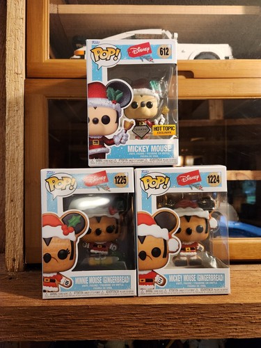 Set of Funko Pop Christmas Disney Mickey and Minnie pops read description - 第 1/14 張圖片