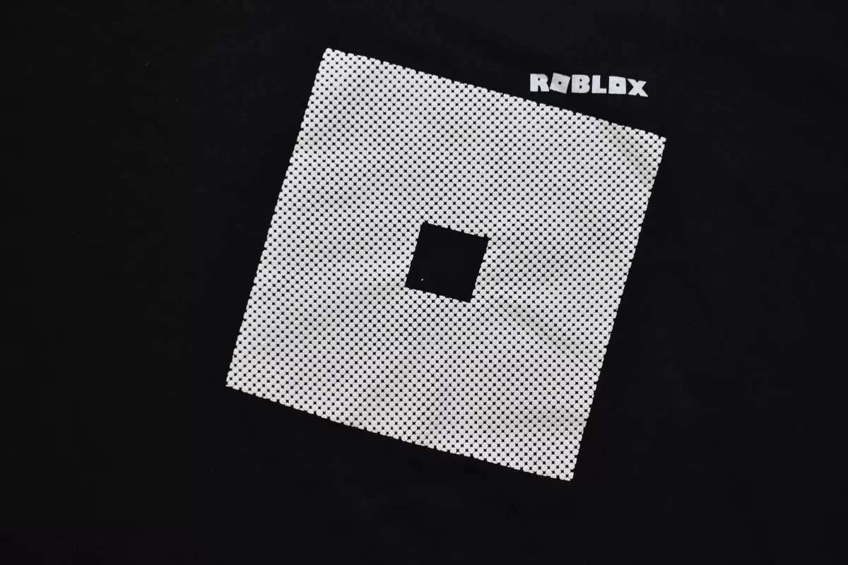 Roblox Youth Boys White Square Logo Black Tee Shirt New XS(4-5), XL(14-16)