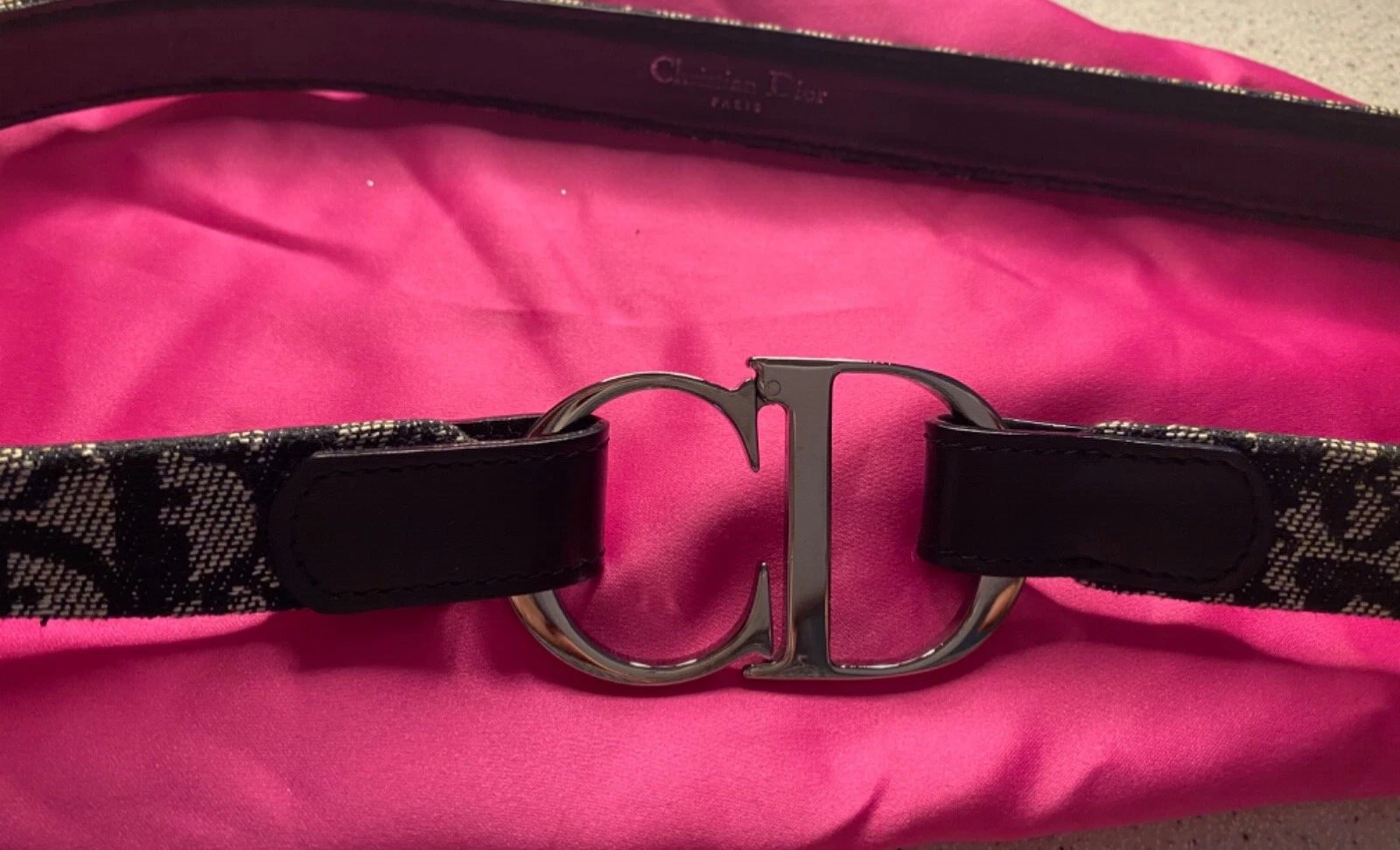 Christian Dior taille 33