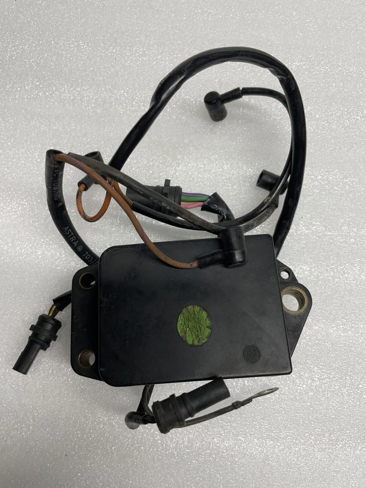 Power Pack Johnson Evinrude usado - CD4 0582262. Equipo original. Foto 3 de 3