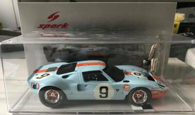 Spark Ford GT40 1968 No 9 Le Mans Winner 1:18 Scale