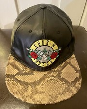 Chapeau en cuir Guns N Roses VRAIE PEAU DE SERPENT bord/bill et sangle arrière ajusté 7 3/8 GNR