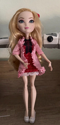 Ever After high Puppe