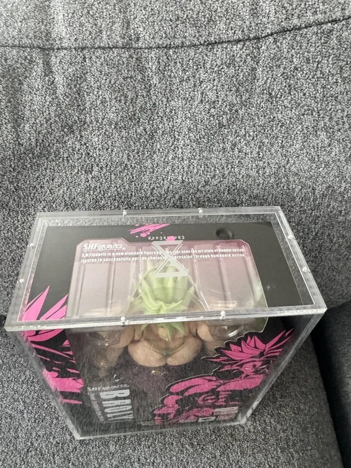 Bandai Tamashii SH Figuarts Dragon Ball Z Broly SDCC 2018 exclusivo con estuche Crono Foto 2 de 4