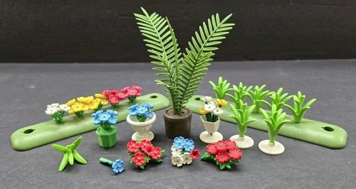 Playmobil - Plants & Garden Lot - Vintage -  Flowers Potted Plants Palm