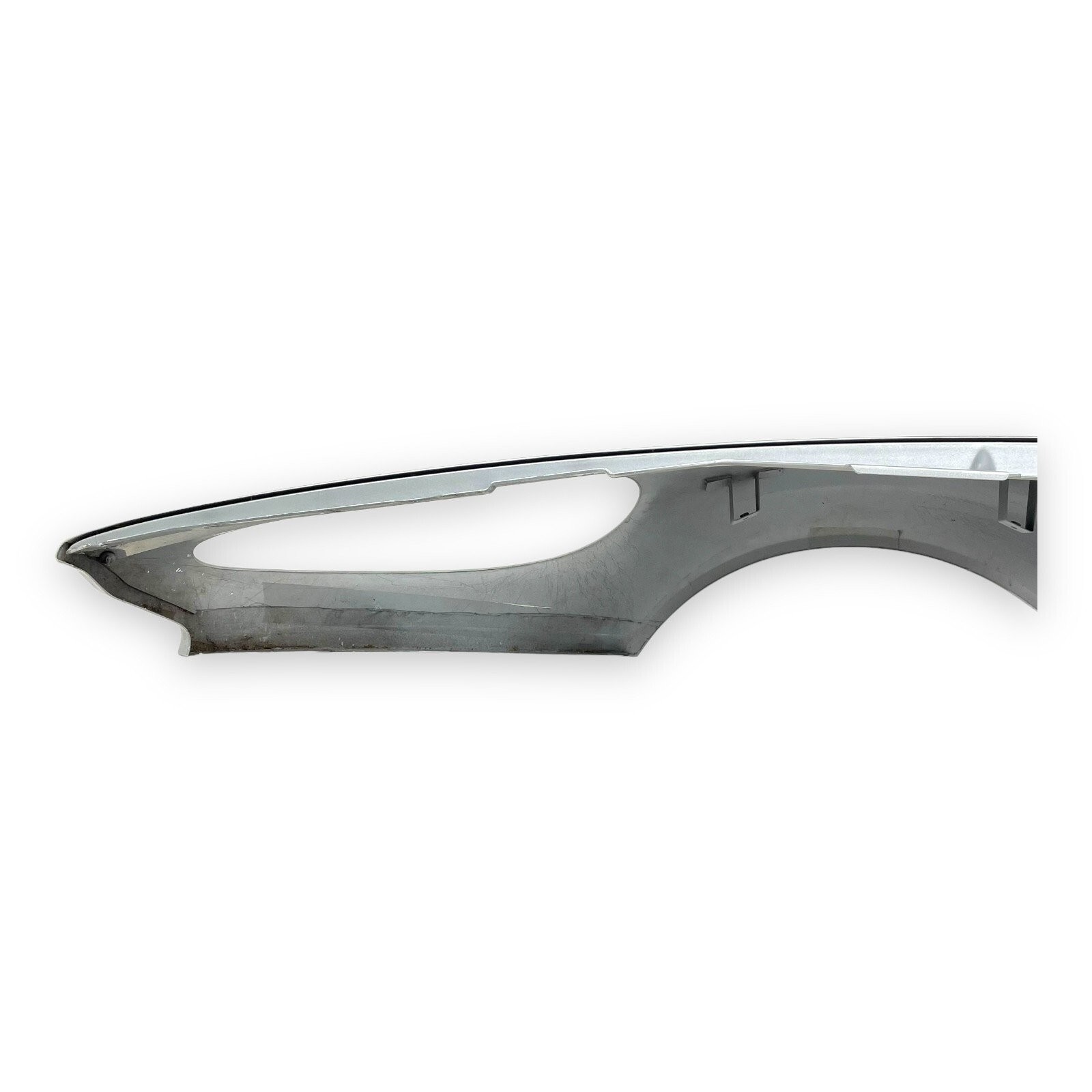 Aston Martin DBS 2007-2012 Front Right Fender P/N 8D3316005AG