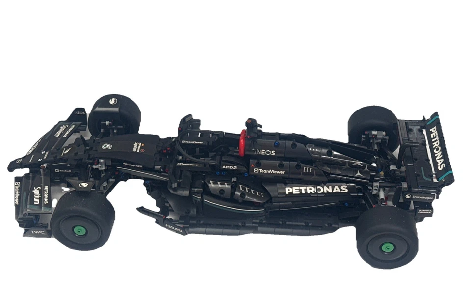 Technic sin marca MOC F1: Mercedes AMG W14 Fórmula 1 coche (42207) 1361 piezas réplica Foto 4 de 4