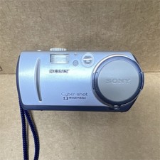 Sony Cyber-shot DSC-P30 1.3MP Compact Camera 6x Zoom Silver Blue w/ Case