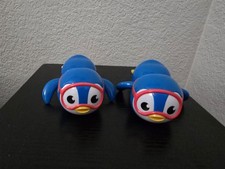 2 Munchkin Wind Up Swimming Penguin Baby and Toddler Bath Toy, Blue