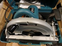 Makita 5903R 235mm 9 inch Circular Saw & Carrying Case 240v 2000W like 5903RK