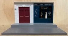 Façade ALTAYA : 1/43, TAILLEUR CHEMISIER,  y compris trottoir et voirie, lire +