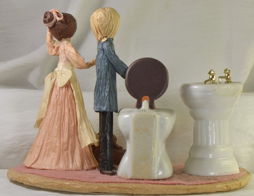 #1666 Crepe Paper - Handmade Dolls - Couple in Bathroom - Picture 3 of 5