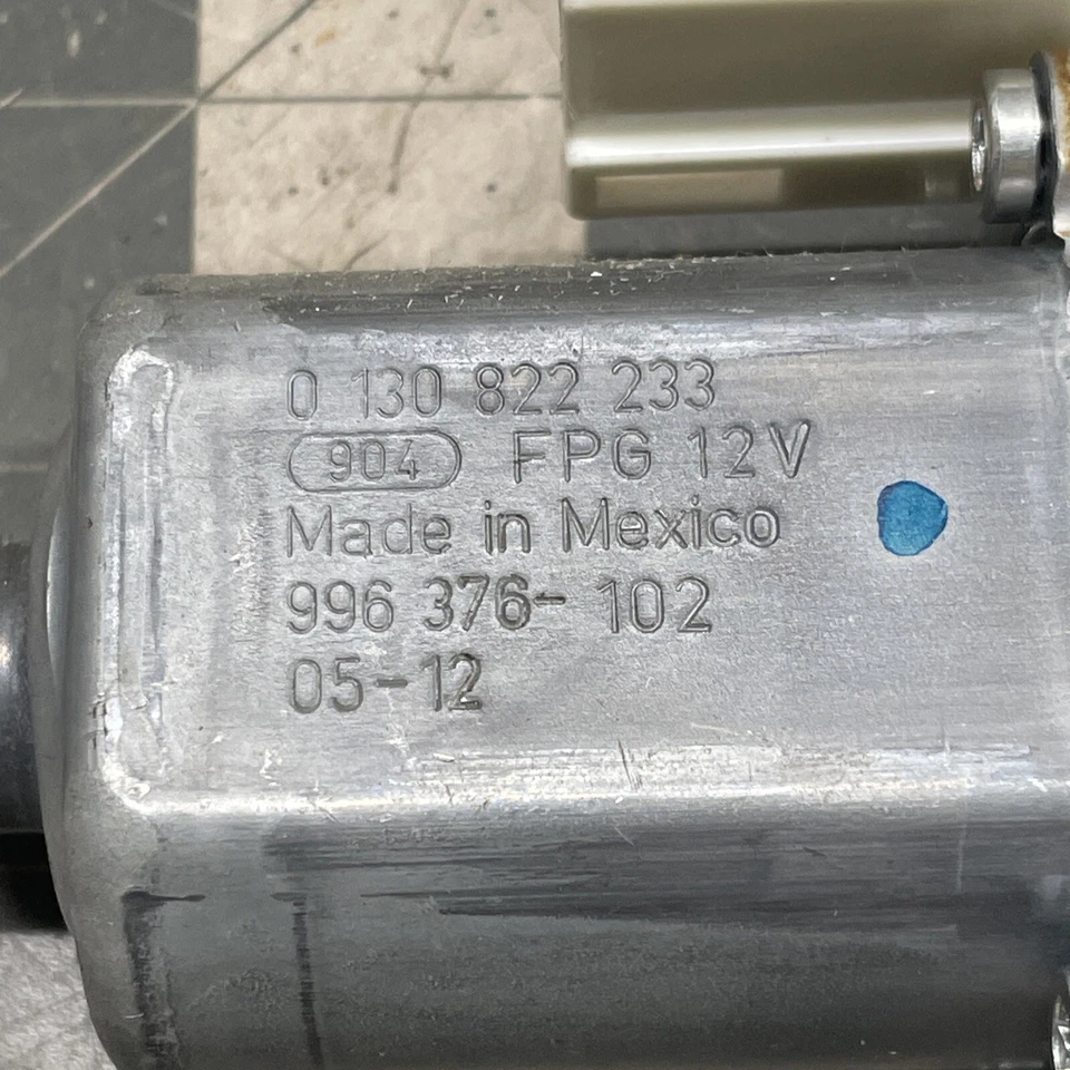 2005 2006 2007 Ford Freestyle FRONT PASSENGER Side Door Window Motor 0130822233 - Image 4 of 4