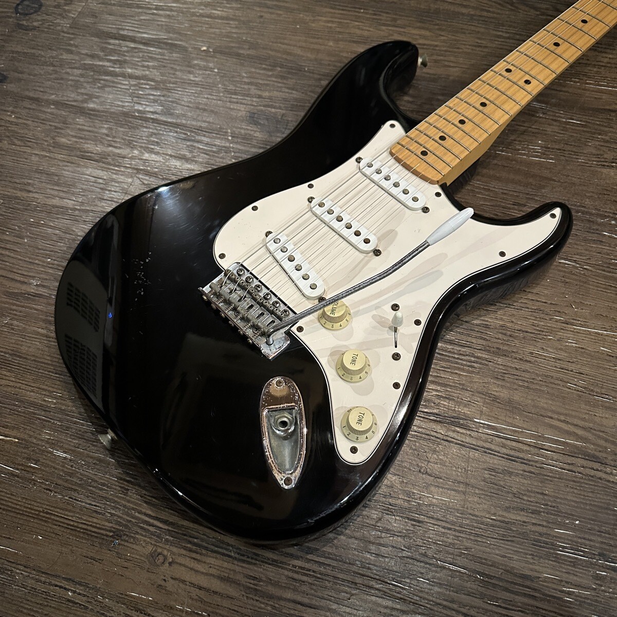 Fender Mexico Standard Stratocaster Electric Guitar Used