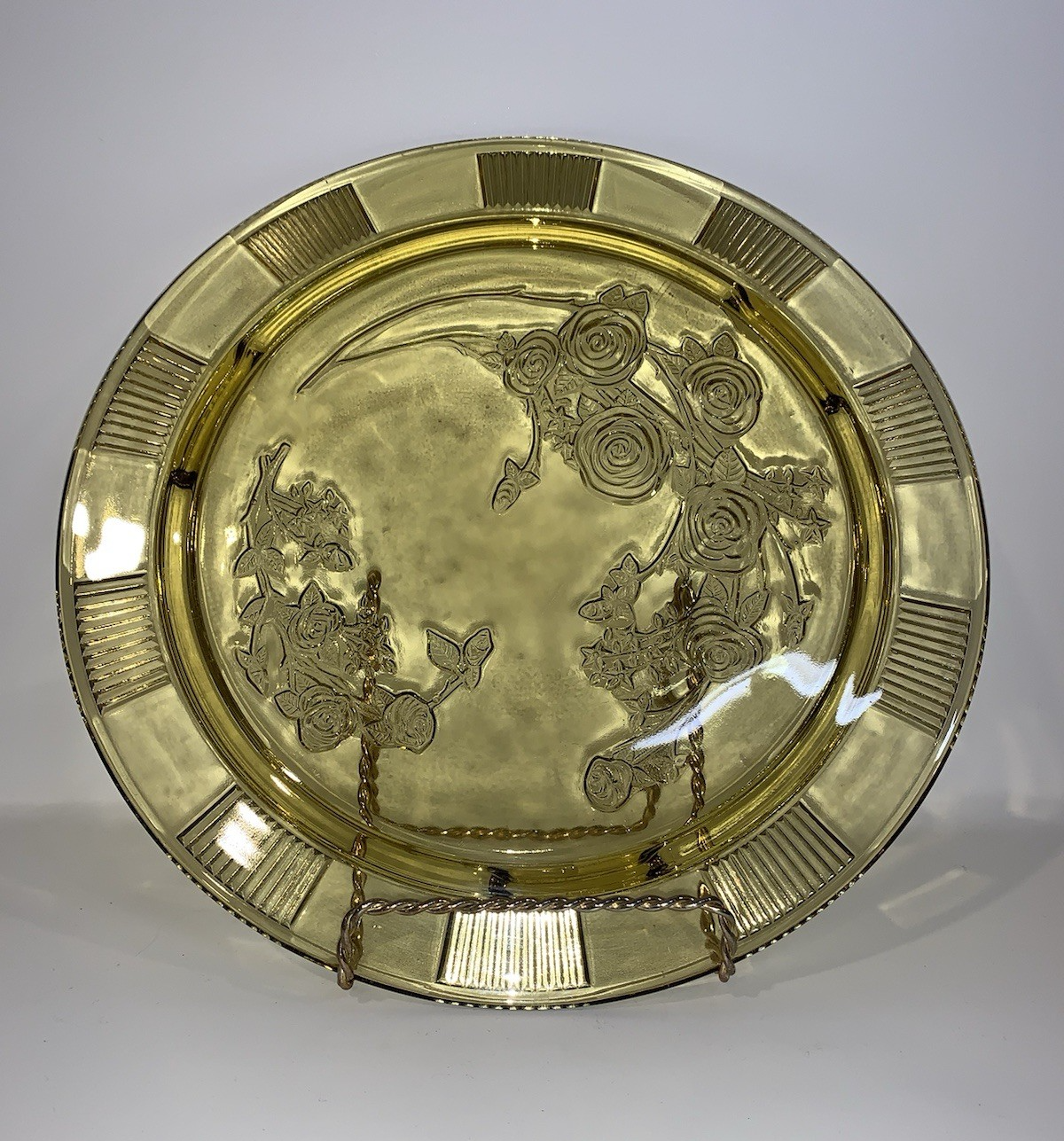 Vintage Depression Glass Yellow/Amber Sharon Cabbage Rose Footed Platter/Plate