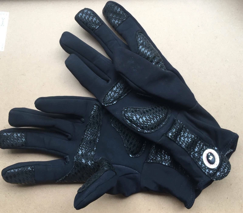 assos winter cycling gloves
