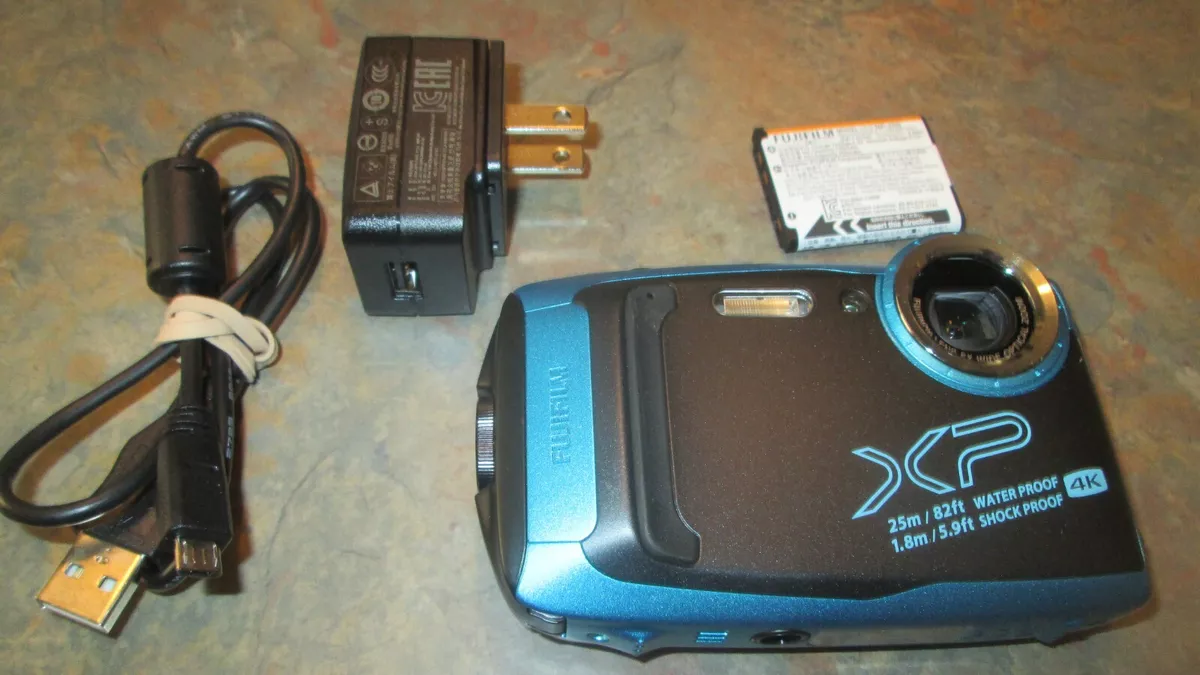 Fujifilm Finepix XP140 Waterproof /Shockproof/ 4K Digital Camera (Sky Blue)