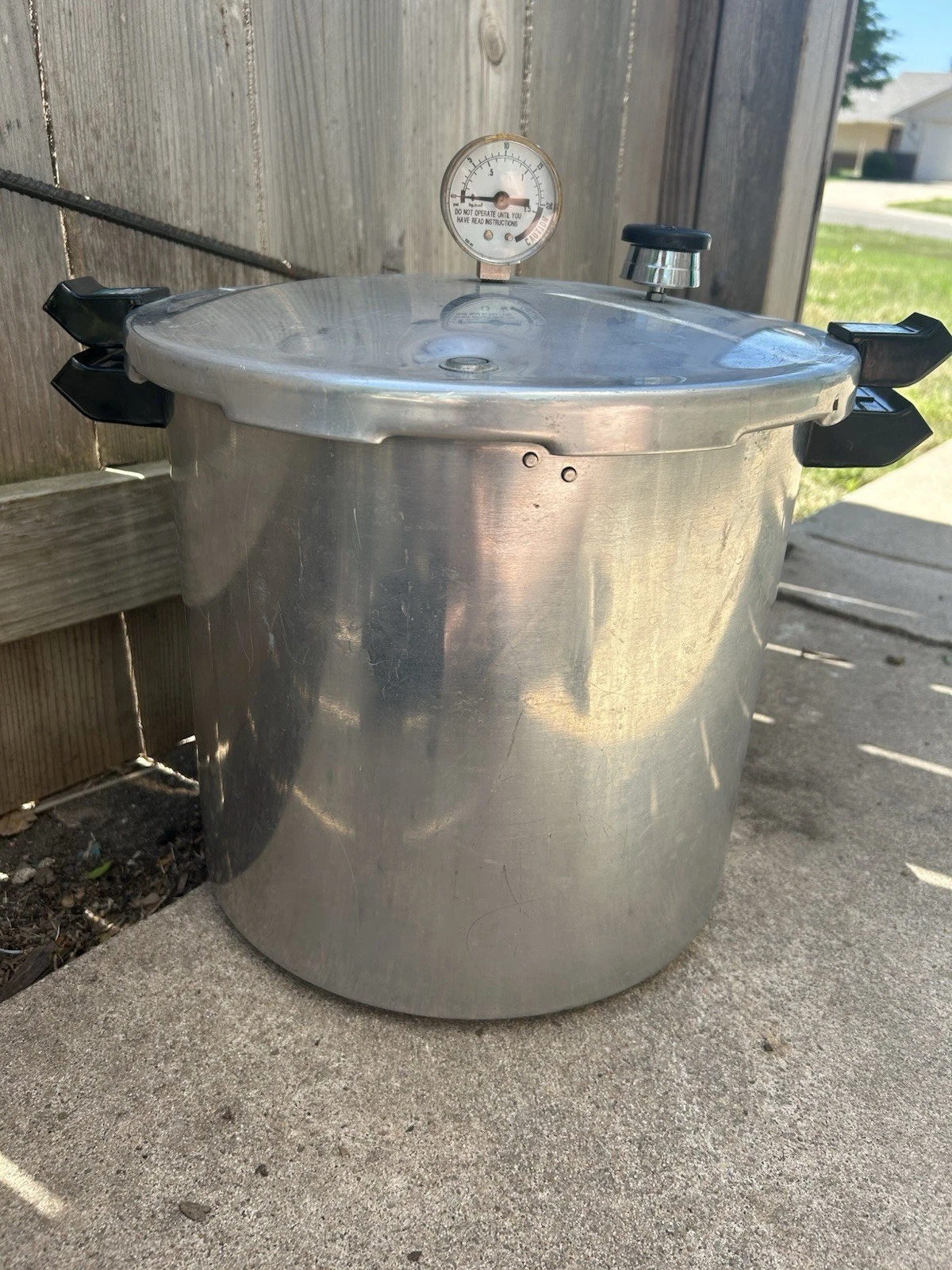 Vintage Presto 21 Quart Pressure Cooker 4162741