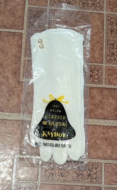  Vintage Kaydoe 1930s Ladies Stretch Nylon Net Gloves Made In Japan 