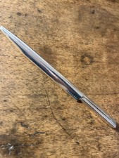 Penna a sfera Bulgari serie Eccentric placcata in argento