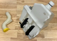 🌟Saab 9-3 2003-2011 Genuine OEM Windshield Washer Fluid Reservoir Tank 12802445