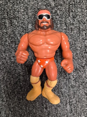 WWF Hasbro Macho Man Randy Savage Action Figure 19...