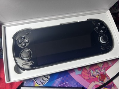 Retroid Pocket 6 | 8GB RAM + 128G | D-Pad Top w/ Grip & Screen Protector