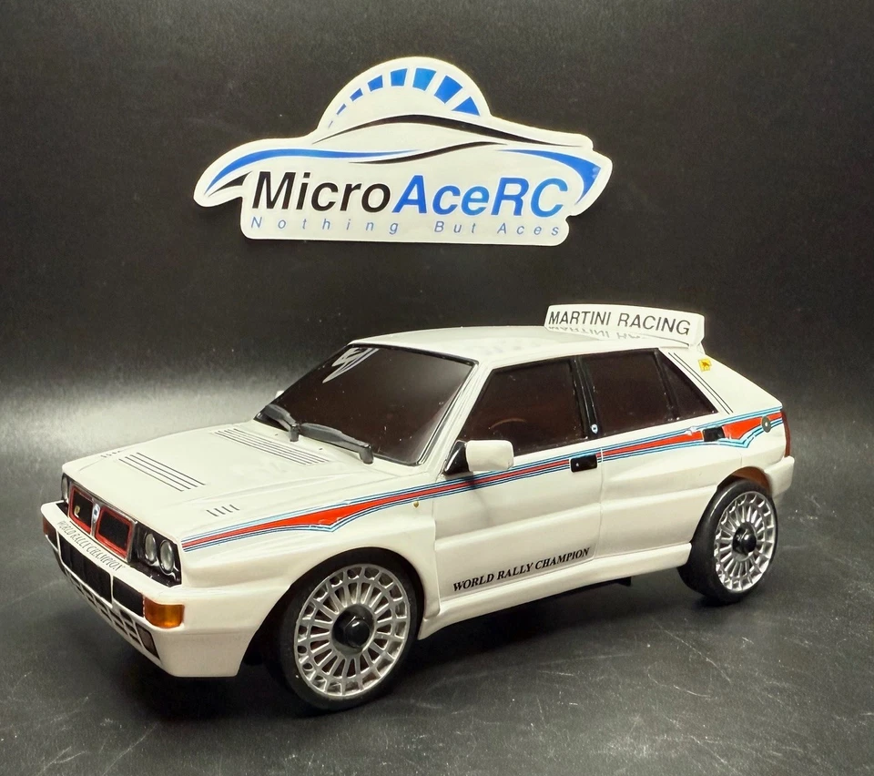 Used Kyosho Mini-Z Lancia Delta HF Integrale White MZX402WM 1/28 Martini Racing - Image 2 of 4