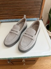 Vionic Uptown Women's Leather Suede Slip On Loafers Gray Comfort Sz 7.5 EUC