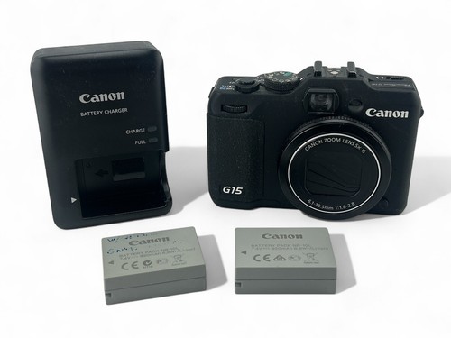 EXC Canon PowerShot G15 12.1MP Digital Camera W/ 2 Chargers 2 Batteries 64GB SD