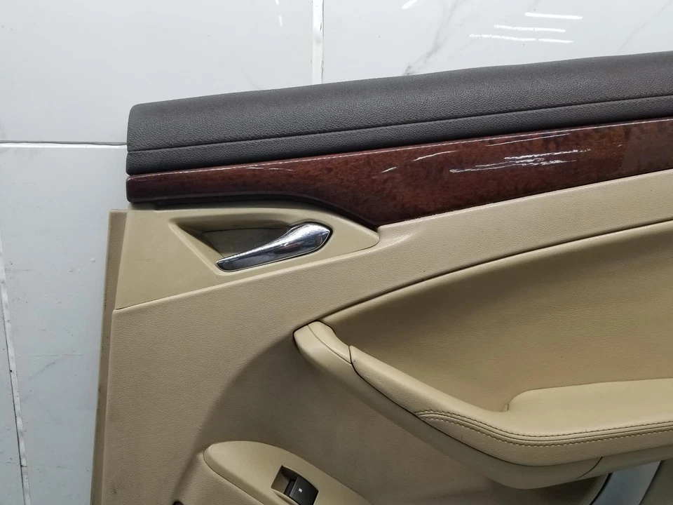 Cadillac CTS 2010 panel de moldura de puerta trasera derecha #007448 Foto 3 de 4