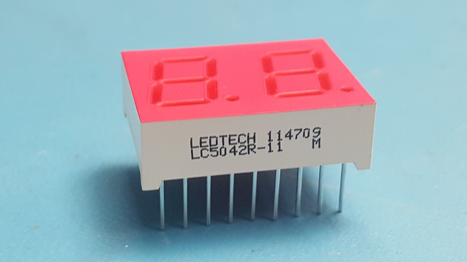 (2pcs) Dual 7-Segment, 0.5" Numeric LED Displays, LEDTECH, LC5042R-11, RoHS
