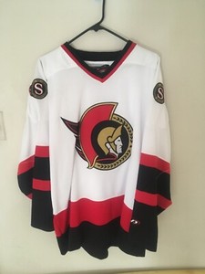 Vintage NHL Ottawa Senators Pro Player Hockey Jersey Large