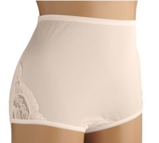 Vanity Fair Perfectly Yours Lace Nouveau 100 Nylon Fawn Beige Brief Size 10/3XL