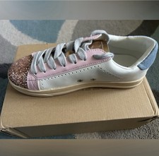 Steve Madden Kids Sneakers size 5