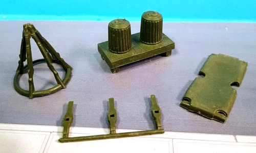 vtg MARX Military U S Army Combat Training Center Parts Lot 10