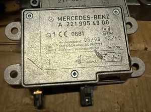 Antennenverstärker Steuergerät Antenne Mercedes W221 W212 S-E-Klasse A2219054900