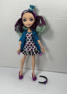 Ever After High Madeline Hatter Getting Fairest