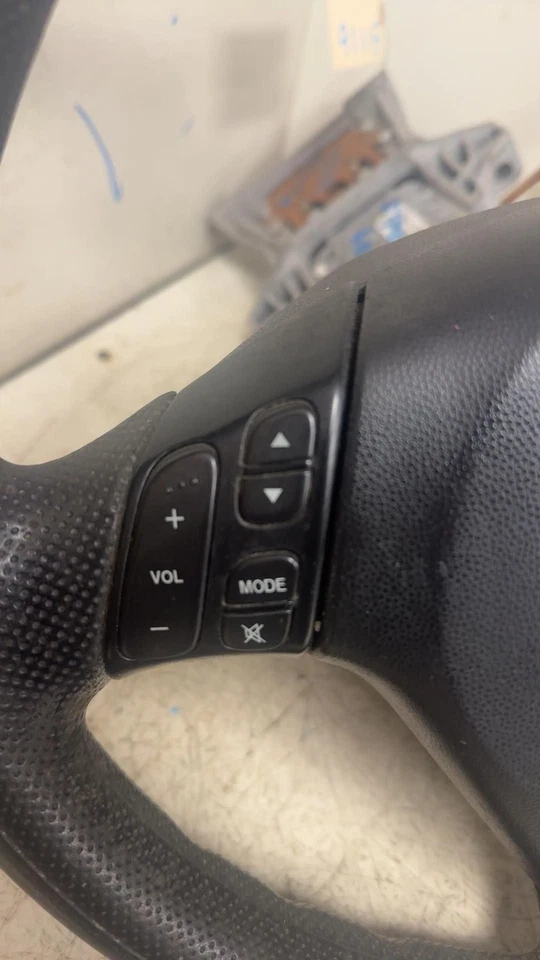 2006-2010 MAZDA 5 STEERING COLUMN WITH KEY AUTOMATIC (No bag) Foto 3 de 4