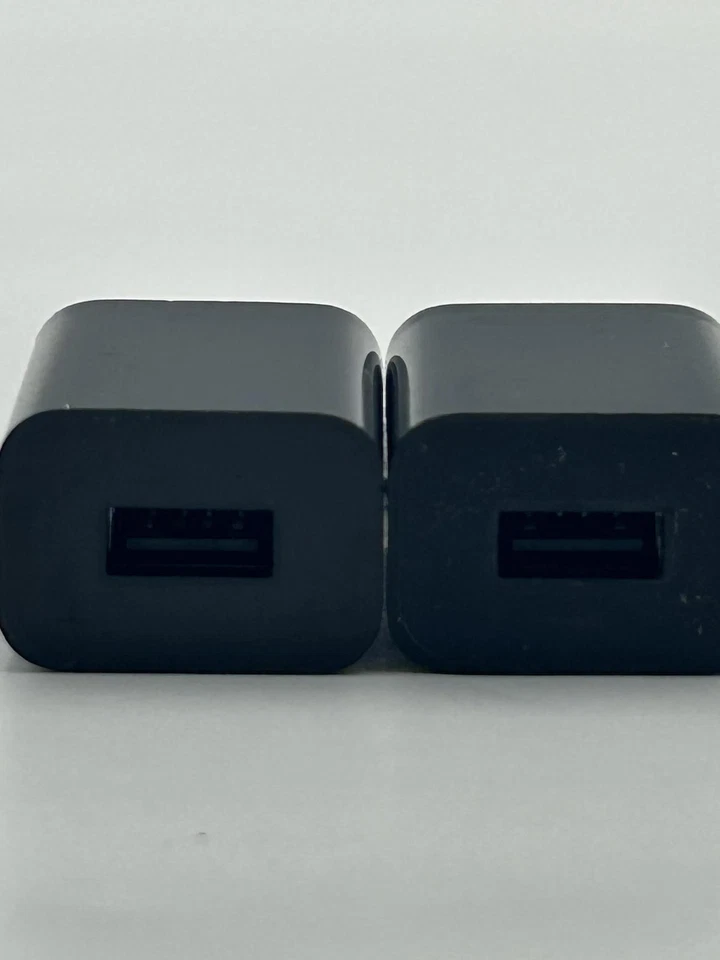 Amazon 5W - (FANA7R) USB Power Adapter - Black - Image 4 of 4