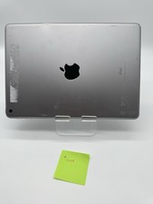 Apple iPad 6th Gen 32GB Space Gray WiFi Cracked Screen / Dent