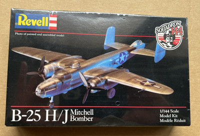 Revell B-25 H/J Mitchell Bomber Kit 1035 Squadron 144 New in Box