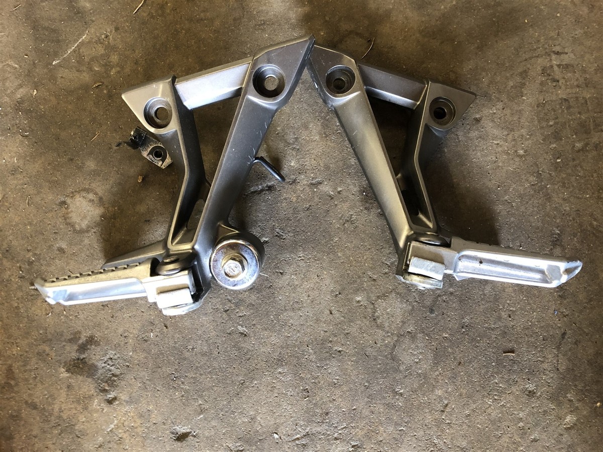 Kawasaki Ninja 300 EX300 EX 15 16 17 OEM Rear Back Passenger Peg