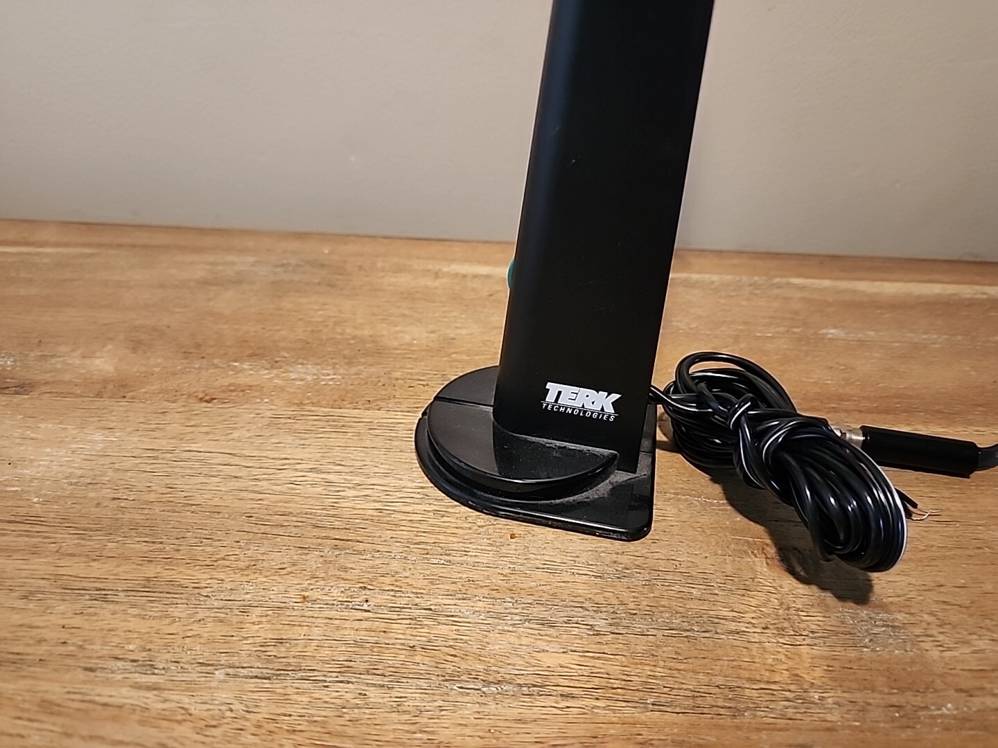 Terk Amplified AM/FM Stereo Indoor Antenna Model Tower eBay