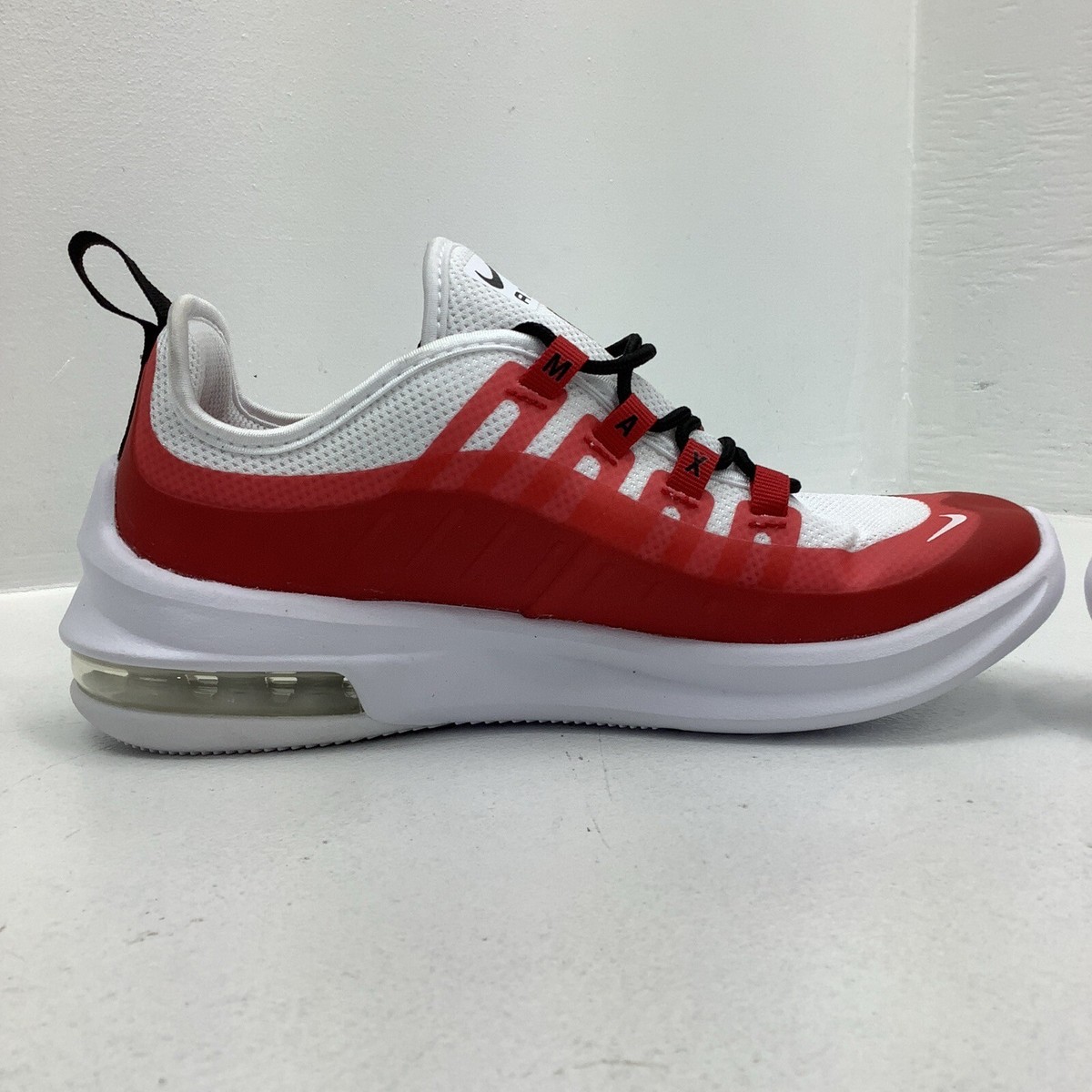 Nike Youth Air Max Axis Athletic Shoes - Size 3 Y - White Nike Youth Air Max Axis Athletic Shoes - Size 3 Y - White