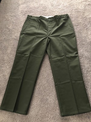 NEW Men s Roebuck Perma Prest Full Fit Green Pants. Size 48/32. #425